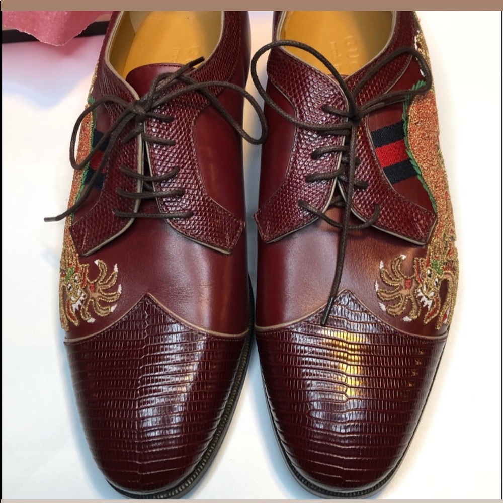 Gucci Shoes !!
